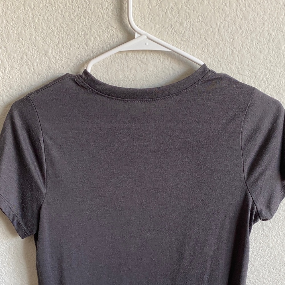 Zoe + Liv Charcoal Elephant Graphic Tee - Picture 9 of 9